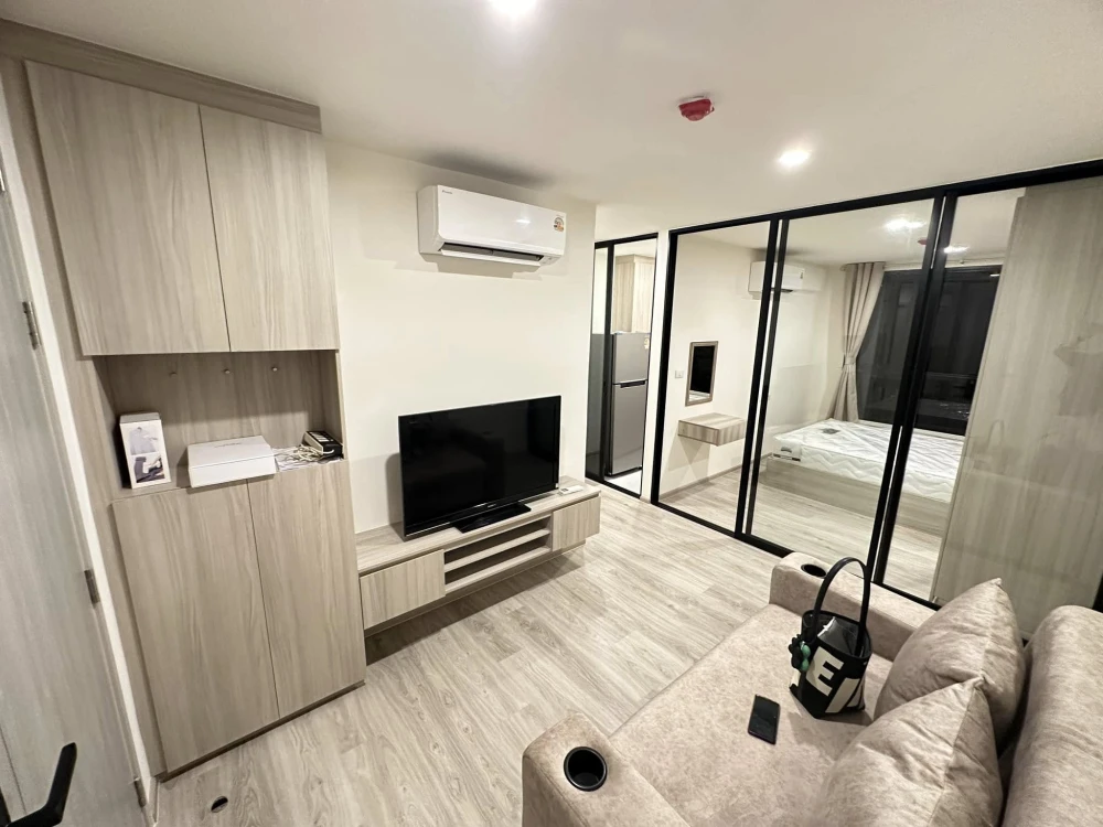 For rent 𝐎𝐑𝐈𝐆𝐈𝐍 𝐏𝐋𝐀𝐘 𝐒𝐑𝐈 𝐔𝐃𝐎𝐌 𝐒𝐓𝐀𝐓𝐈𝐎𝐍 ห้องพร้อมอยู่ เฟอร์ เครื่องใช้ไฟฟ้าครบ รีบมาจองเลย อย่าพลาด