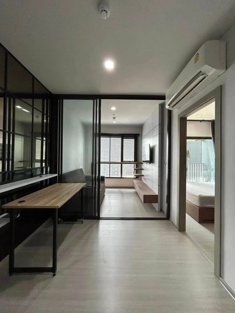FOR RENT • Life Asoke - Rama 9 ห้องพร้อมอยู่ สิ่งอำนวยความสะดวกครบ มาจองได้แล้ววันนี้ อย่าพลาด