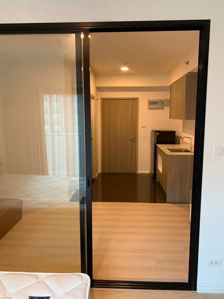 For rent  A Space Mega ห้องพร้อมอยู่ ชั้น 22 ได้วิวสูง มาพร้อมราคาสุดคุ้ม รีบมาจองเลย