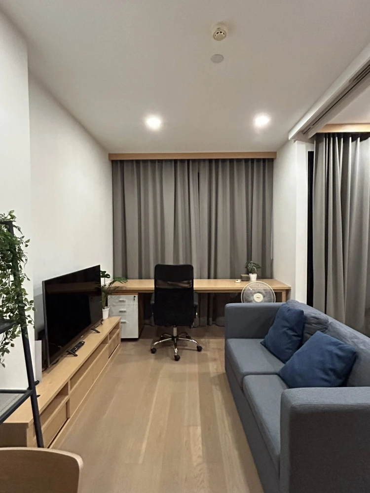 For rent Ashton chula-silom, beautiful room with a beautiful view, not blocked by the sun, not hot, convenient, complete in one place, hurry and book.