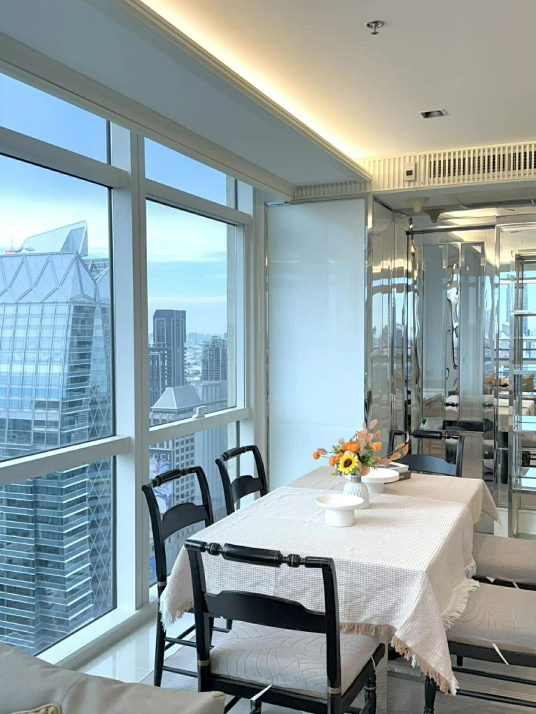 For rent Athenee Residence ห้องมุมมีความเป็นส่วนตัว พื้นที่ใช้สอยเยอะ บอกเลยว่าคุณต้องรีบจอง