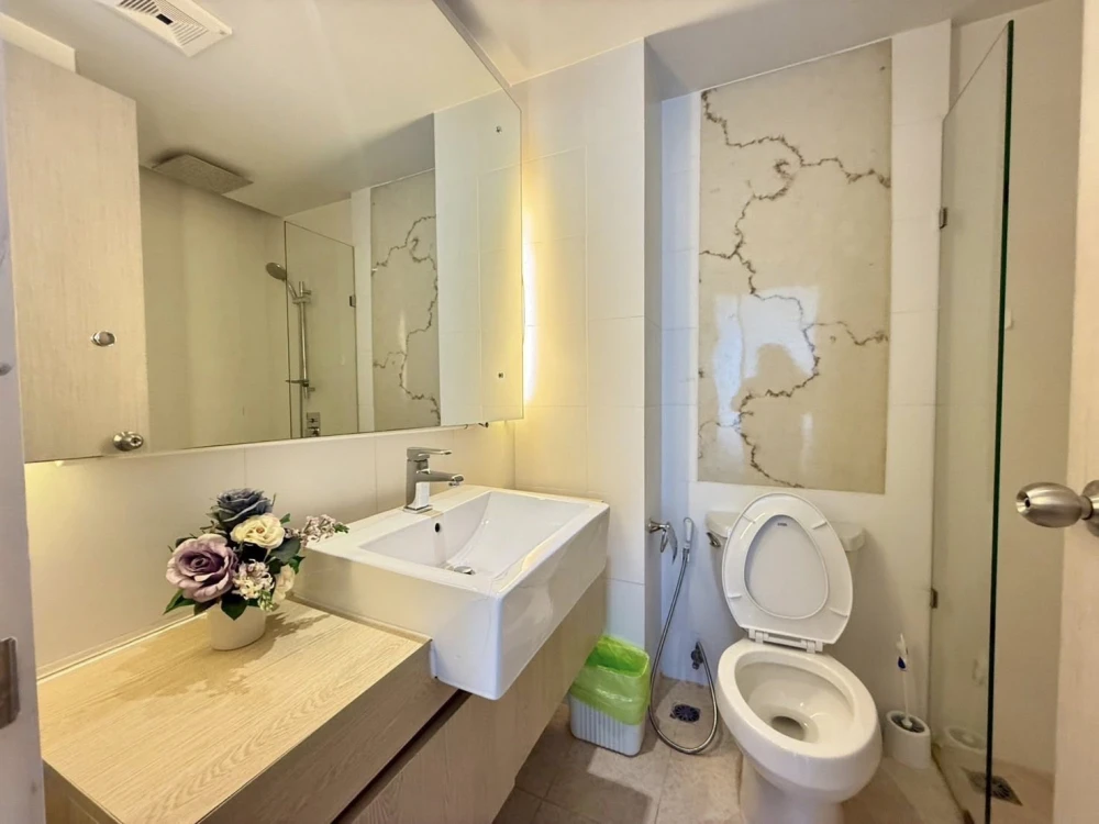 For rent Atlantis Condo Resort Pattaya, spacious room, lots of usable space, if you don't book, you'll regret it.