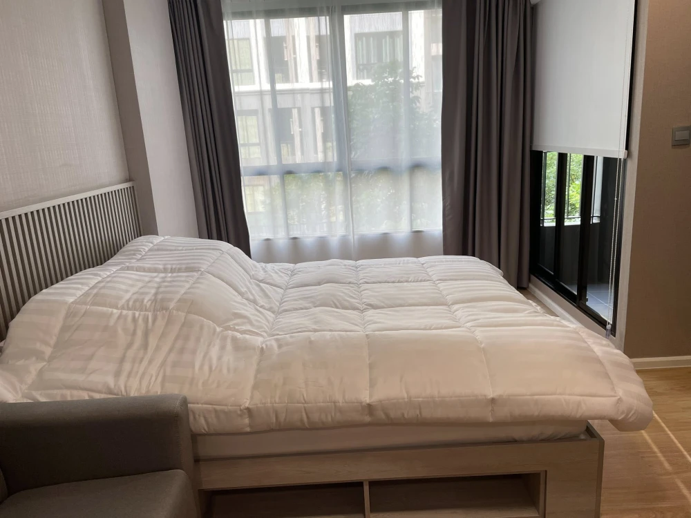 For rent Atmoz Kanaal Rangsit, a nice room, 3rd floor, pool view, everything is here, hurry up and reserve it, don't miss it.