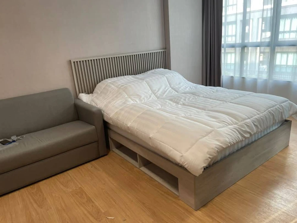 For rent Atmoz Kanaal Rangsit, a nice room, 3rd floor, pool view, everything is here, hurry up and reserve it, don't miss it.