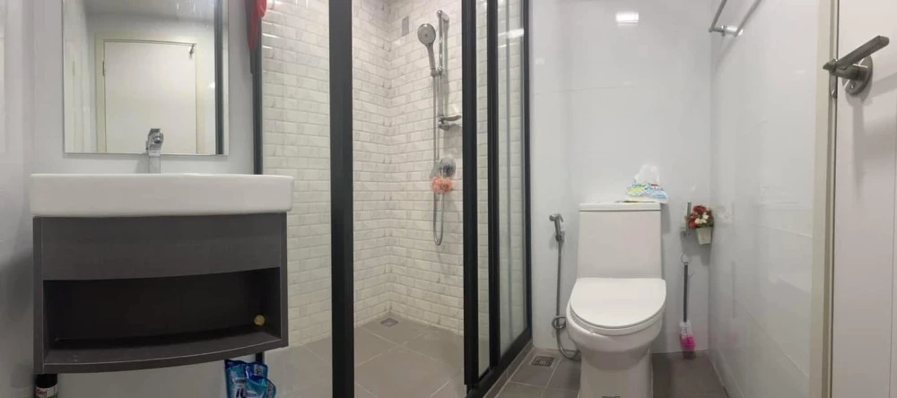 For rent Atmoz Kanaal Rangsit, a beautifully decorated room with complete facilities. Hurry and reserve now.
