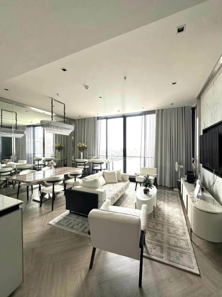 For rent: Chapter Charoennakhon - Riverside. Spacious and comfortable room on the 24th floor with Asiatique view. Convenient and complete amenities. B