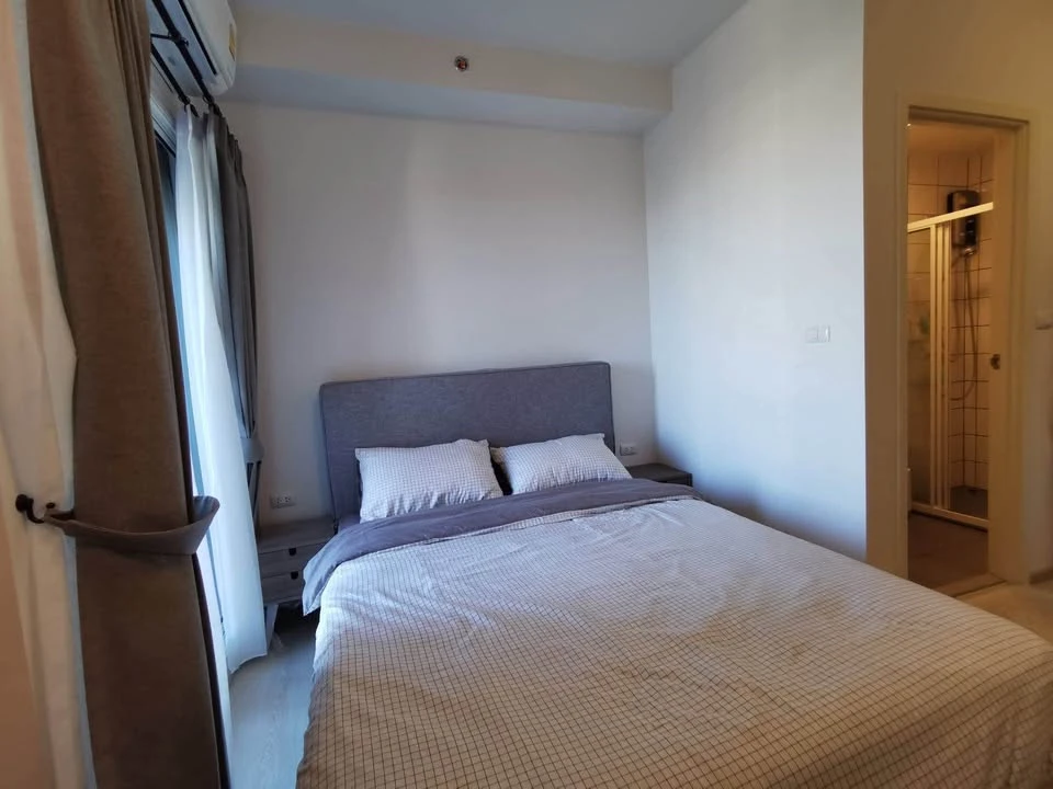 For rent Chapter One Eco Ratchada-Huai Khwang ห้องมุมมีความเป็นส่วนตัว ราคาอย่างคุ้ม จองเลย