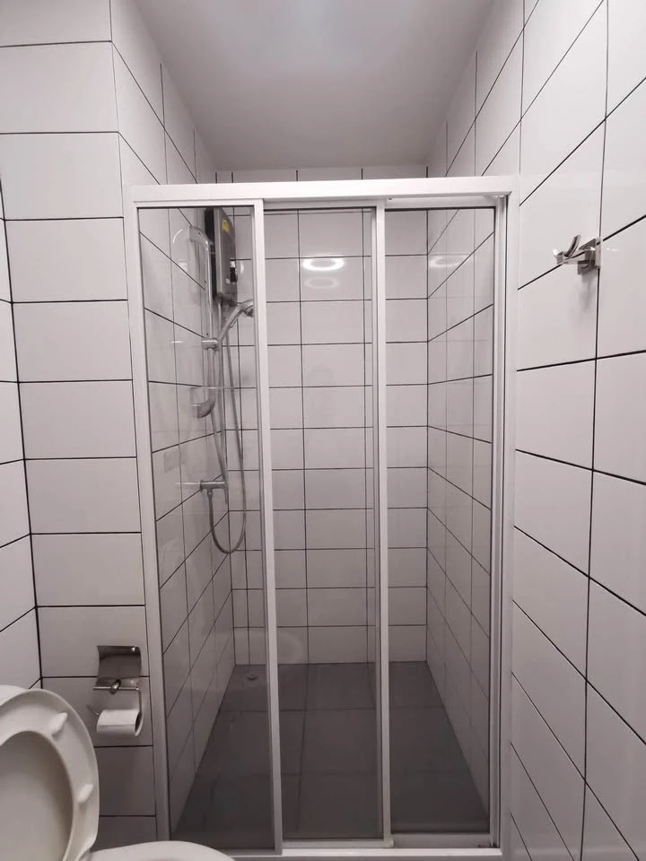 For rent: Chapter One Eco Ratchada-Huai Khwang. Corner unit, offering privacy. Great value! Book now!