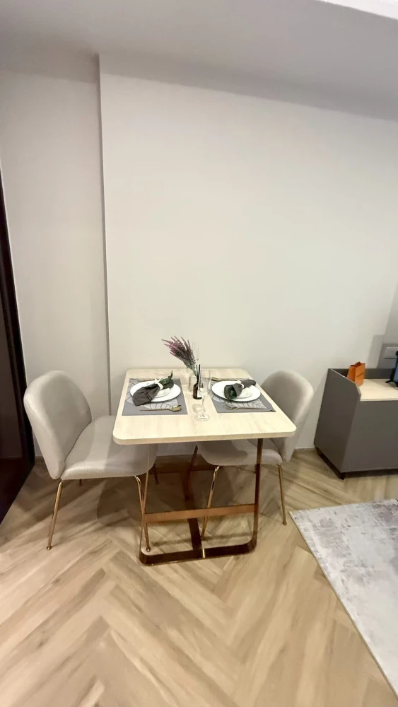For rent Chapter Thonglor 25 ห้องแต่งน่าอยู่ สิ่งอำนวยความสะดวกครบรีบมาจองเลย อย่าพลาดเด็ดขาด