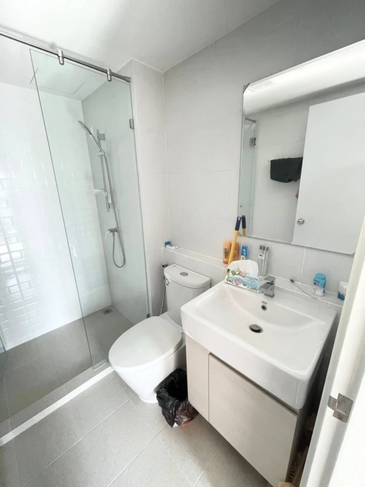 For rent Chewathai Hallmark Ladprao-Chokchai 4 ห้องกั้นแยกอย่างดี ราคาอย่างโดน รีบมาจองเลย