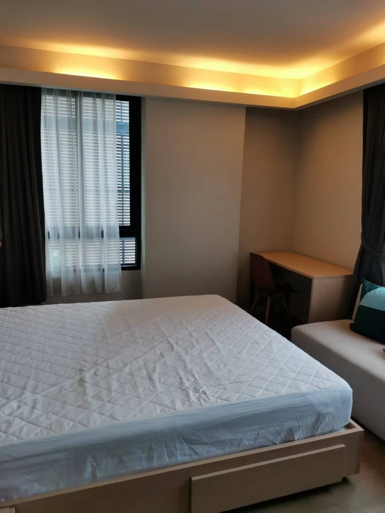 For rent sell Circle S Sukhumvit 12, spacious room, lots of usable space, hurry up and reserve now, don't let it slip away.