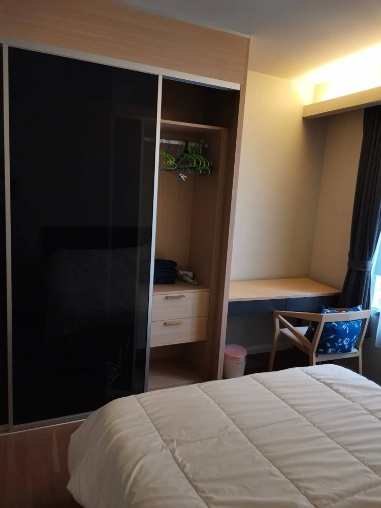 For rent sell Circle S Sukhumvit 12, spacious room, lots of usable space, hurry up and reserve now, don't let it slip away.