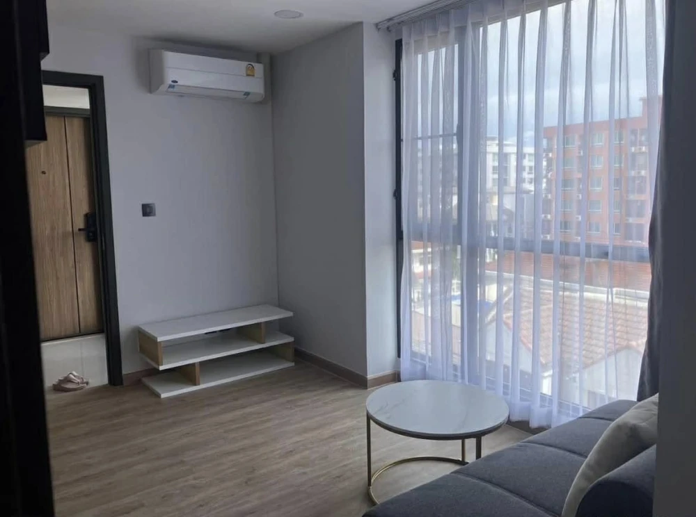 Condo for rent, Asher Koop Ratchada. Ready to move in, spacious living area, convenient and complete amenities. Book now!