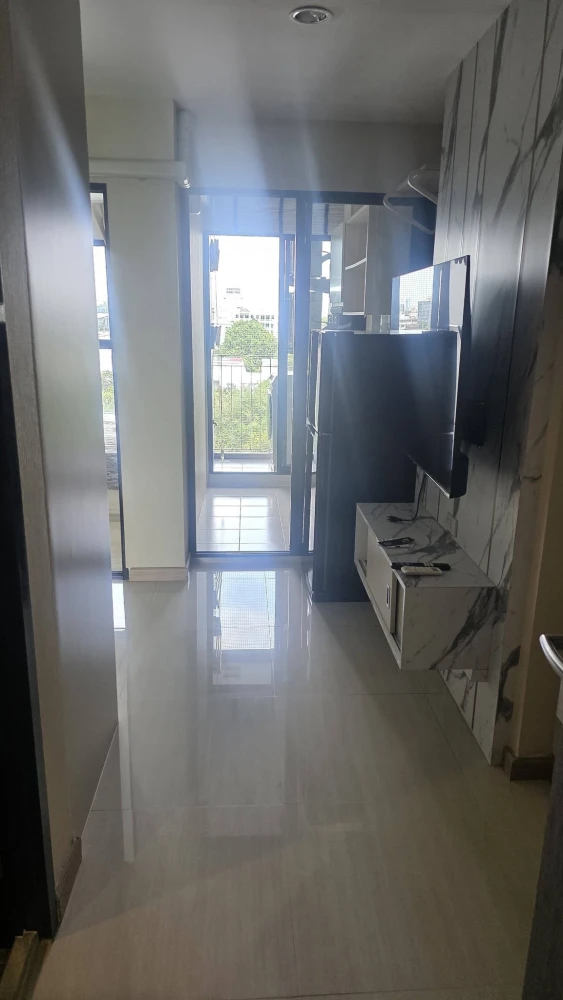 For rent condo Asher Ratchada ห้องน่าอยู่ เฟอร์ เครื่องใช้ไฟฟ้าครบ ราคจับต้องได้ มาจองได้แล้ววันนี้