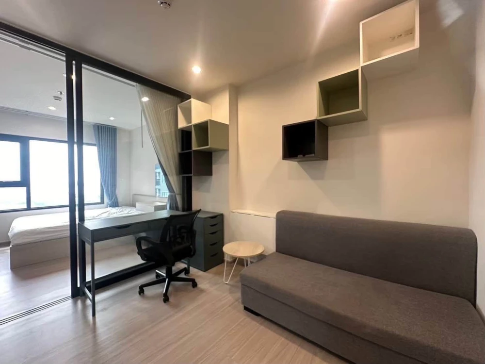 Condo for rent: Aspire Erawan Prime, 28th floor, great view, full amenities. Book now! Don't miss out!