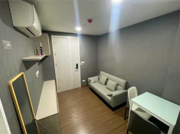 For rent condo Chewathai Hallmark Charan 13 ห้องน่าอยู่  เฟอร์นิเจอร์ Buil-in แต่งครบ หิ้วกระเป๋ามาอยู่ได้เลย