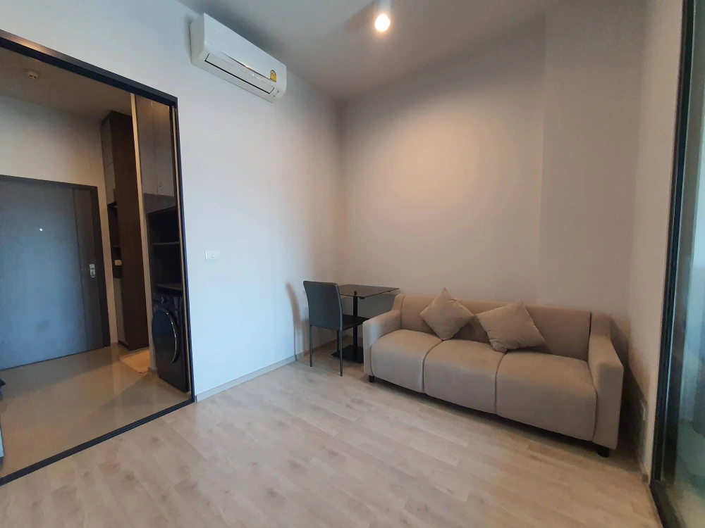For rent Condo Ideo รัชดา- สุทธิสาร ห้องพร้อมอยู่ เฟอร์ เครื่องใช้ไฟฟ้าครบ มาแตตัวเข้าอยู่ได้เลย อย่าพลาด