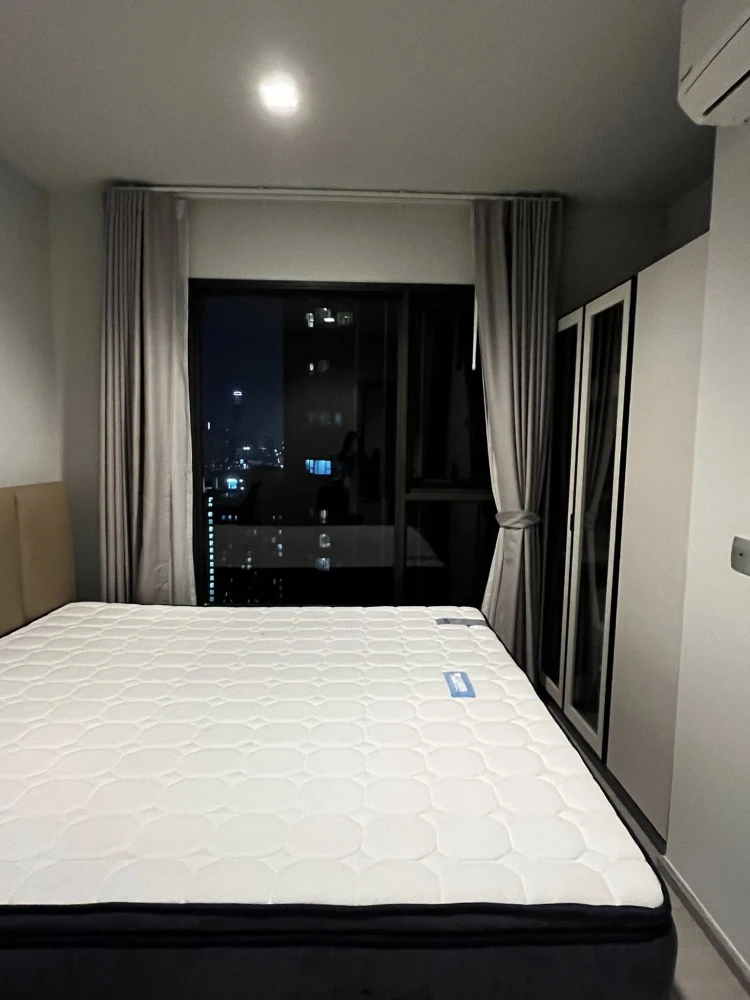 For rent condo Life Asoke Rama 9 ชั้น 33 วิวเมืองสวย โล่งสบาย มาพร้อมสิ่งอำนวยความสะดวกครบ จองเลย