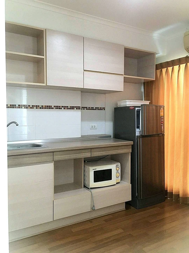 Condo for rent, Lumpini Place Ratchayothin. Ready to move in, fully furnished. Book now, don't miss out!