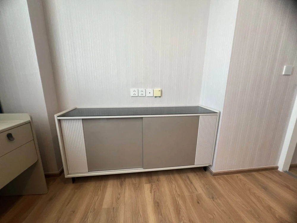 For rent condo Noble Form Thonglor ห้องแต่งน่าอยู่ เฟอร์ เครื่องใช้ไฟฟ้าครบ ชั้น 14 ได้วิวสูง มาจองเลย