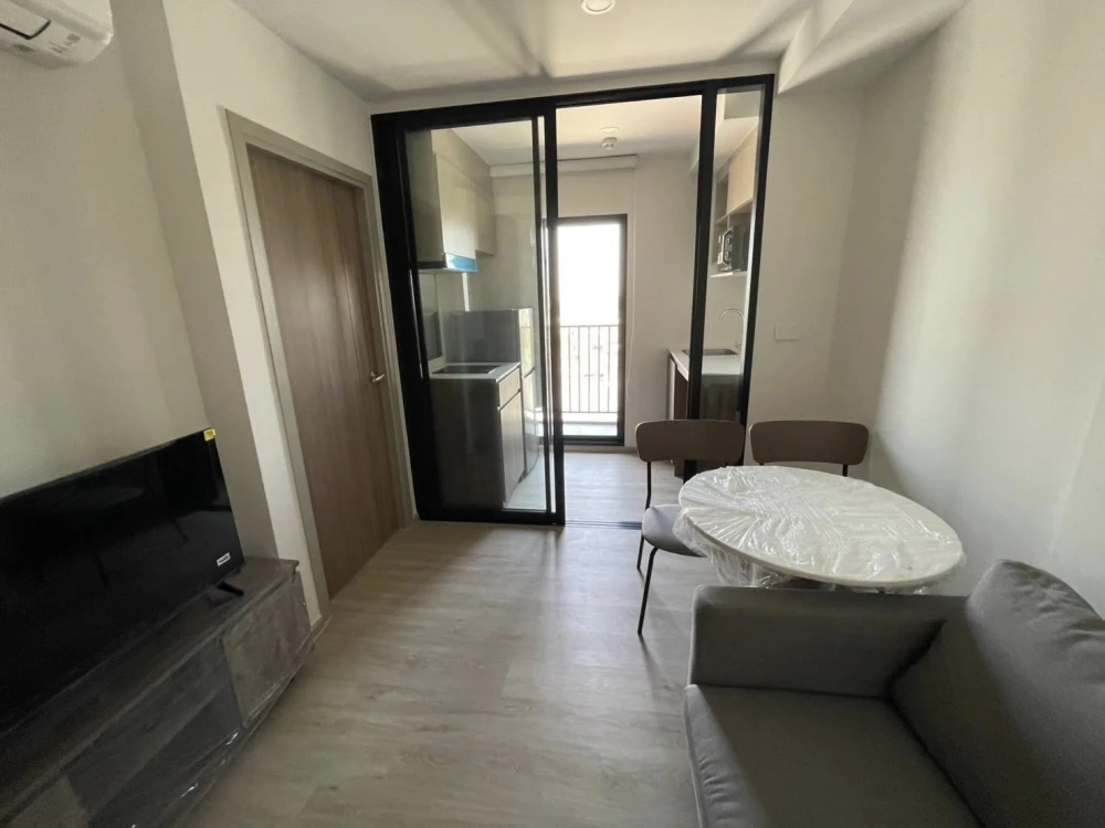 For rent condo Nue Core Khu Khot Station ห้องน่าอยู่ เฟอร์ เครื่องใช้ไฟฟ้าครบ มาอตตัวเข้าอยู่ได้เลย