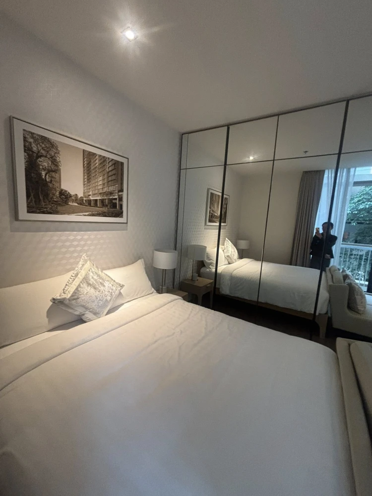 For rent Condo Park 24 Origin Phrom Phong, furnished room, ready to move in, complete facilities, book now.