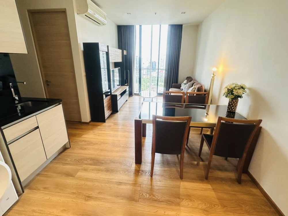 For rent condo Park 24 Origin Phrom Phong, large room, comfortable living, lots of usable space, good price, hurry and reserve now, don't miss out.