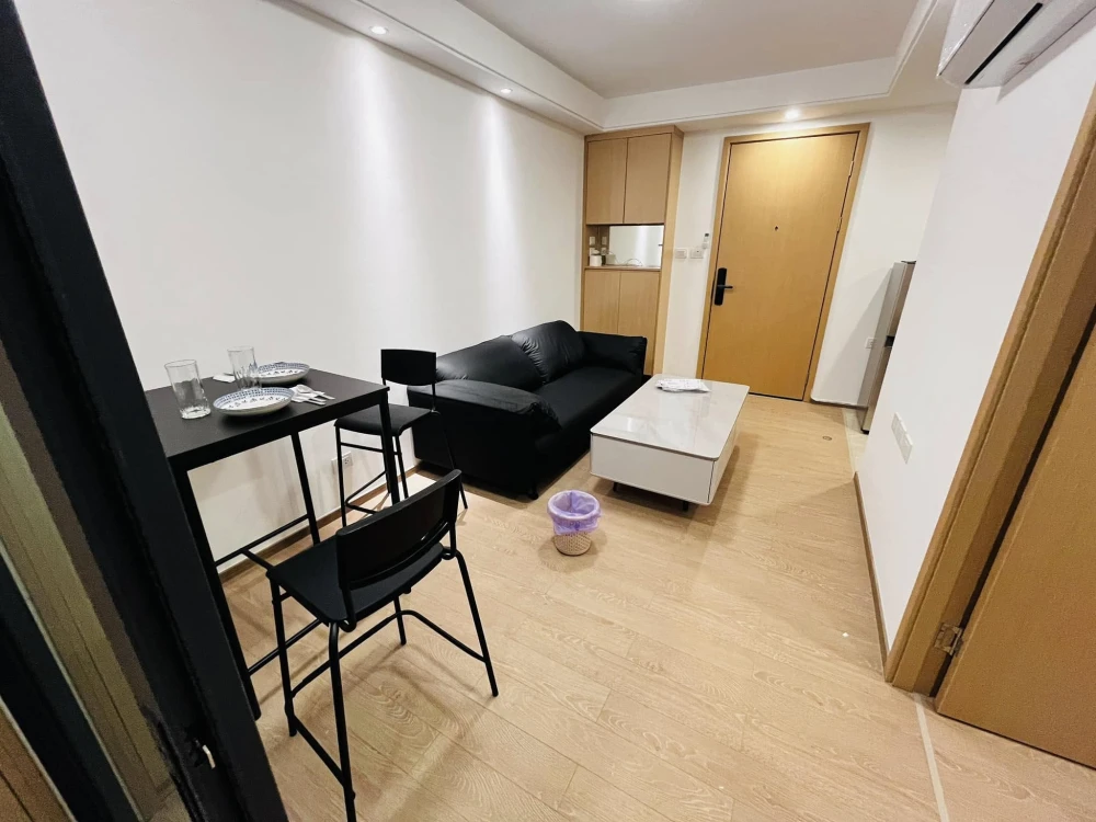 Condo for rent, Regal Srinakarin 40. Spacious rooms with plenty of usable space. Book today! Don't miss out!