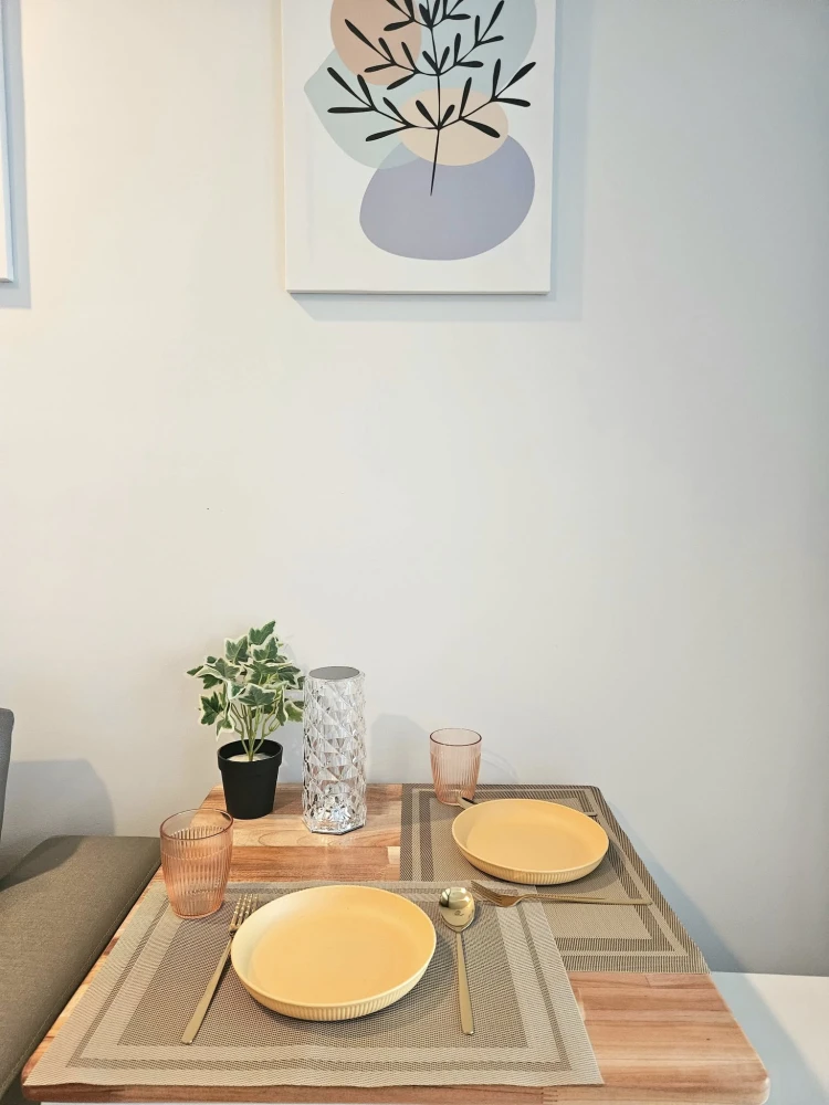 For rent condo Regent Home Wutthakat ห้องแต่งพร้อมอยู่ เฟอร์ เครื่องใช้ไฟฟ้าครบ ลากกระเป๋าเข้าอยู่ได้เลย