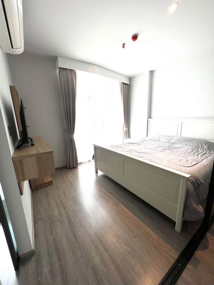 For rent condo Rhythm Ekkamai ห้องน่าอยู่ เฟอร์ เครื่องใช้ไฟฟ้าครบ ราคาอย่างโดน มาจับมาจองได้แล้ววันนี้
