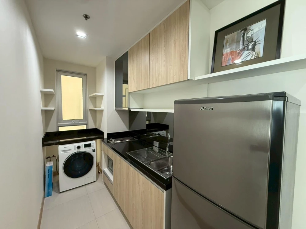 For rent condo Sky Walk & Weltz Residence ห้องกว้างขวาง ช้ัน 41 ชั้นสูง วิวสวย สะดวกครบจบที่นี่ มาจองเลย