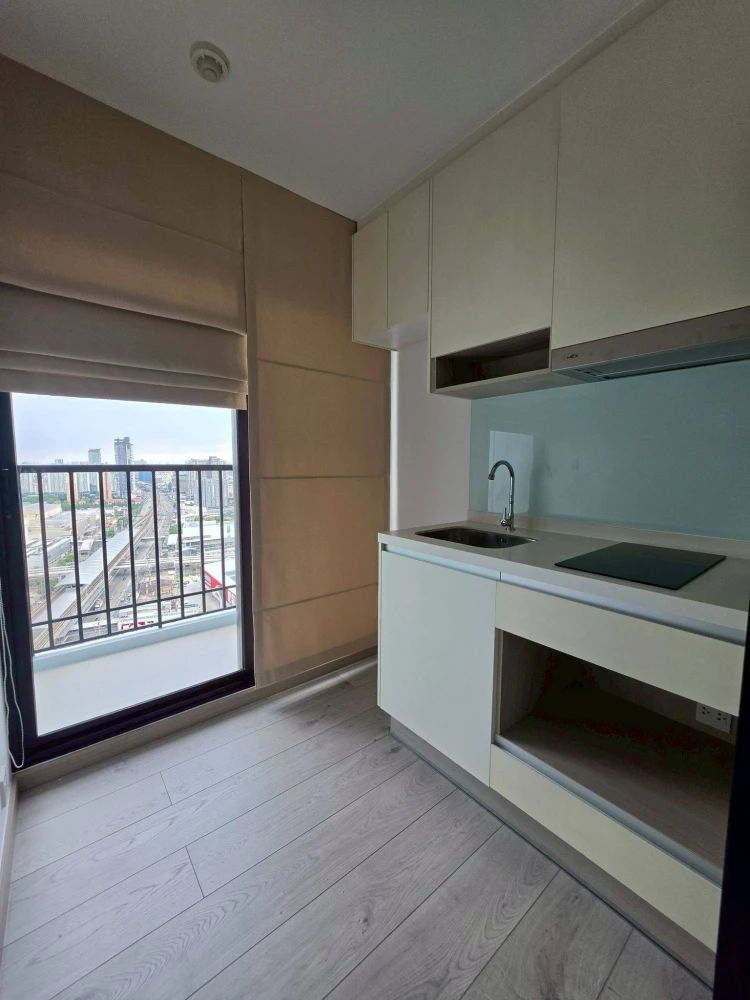 For rent condo Skyline Rattanathibet ห้อง วิวเมืองมุมสูง ชั้นสูง ลมดี ไม่ร้อน ครบจบ พร้อมอยู่