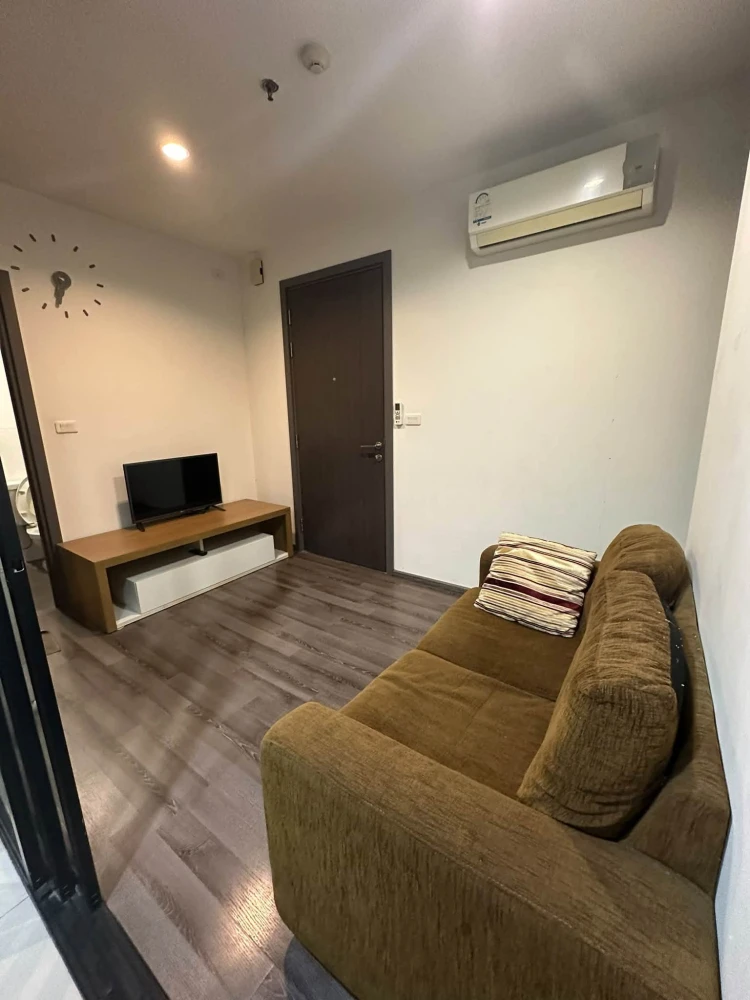 For rent condo The Base Park East ห้องมุมมีความเป็นส่วนตัว ชั้น 12 ได้วิวดี สิ่งอำนวยความสะดวกครบ จองเลย