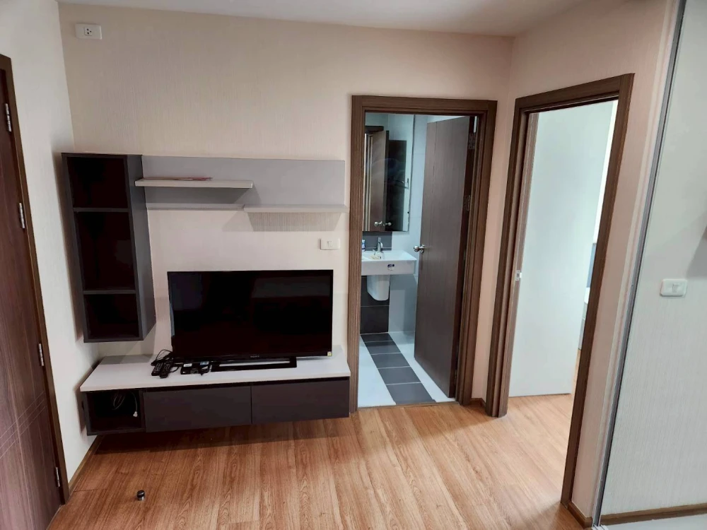 For rent condo The Base Sukhumvit77 ชั้น 25 วิวโล่ง วิวสระว่ายน้ำ ห้องสะอาด สะดวกครบจบที่เดียว จองเลย