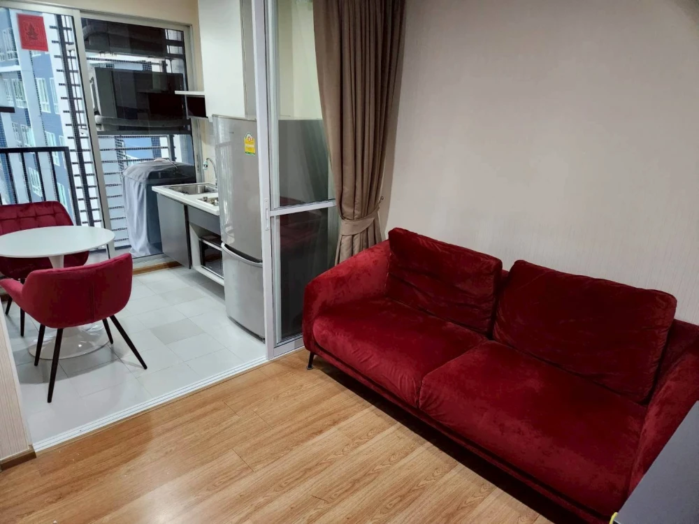 Condo for rent, The Base Sukhumvit 77, 25th floor. Unobstructed view, swimming pool view. Clean room, convenient, everything you need in one place. Bo