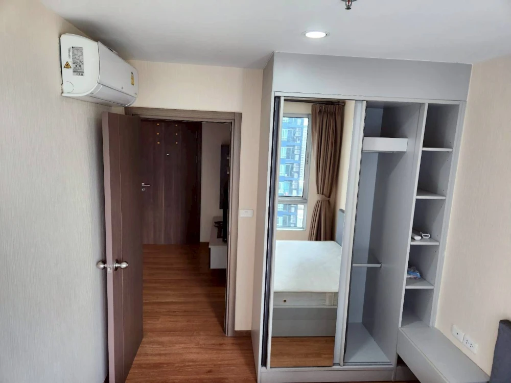 Condo for rent, The Base Sukhumvit 77, 25th floor. Unobstructed view, swimming pool view. Clean room, convenient, everything you need in one place. Bo