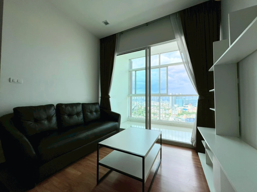 For rent condo The Coast Bangkok 2 bedrooms, 2 bathrooms, high floor, beautiful city view, complete here, book now, don't miss out.