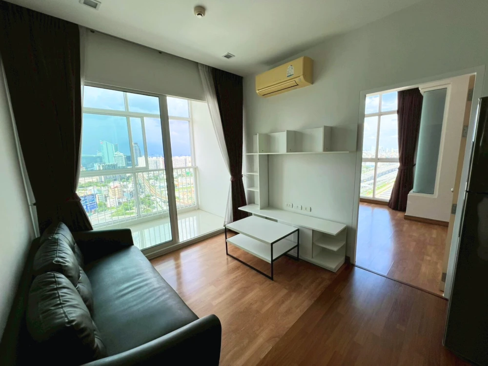 For rent condo The Coast Bangkok 2 bedrooms, 2 bathrooms, high floor, beautiful city view, complete here, book now, don't miss out.