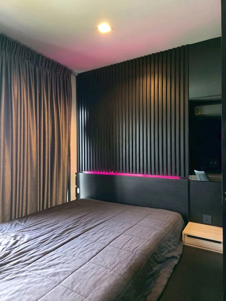 For rent Condo the politan Rive ห้องแต่งน่าอยู่ บิ้วอินท์อย่างดี บรรยากาศน่าอยู่ห้องมุมไม่ติดกับใคร มาจองเลย