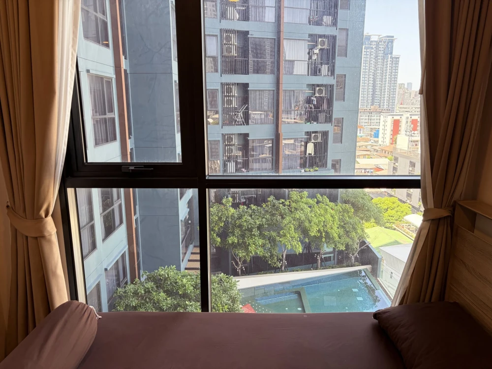 For rent condo The Stage Mindscape Ratchada–Huai Khwang ชั้น 9 มุมห้องนอนแสงดี ถ่ายคอนเทนต์สวย ราคาไม่แรงจองเลย