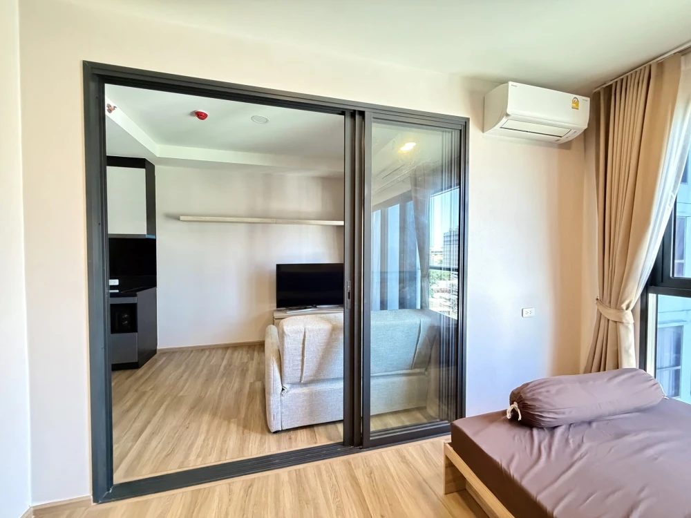 For rent condo The Stage Mindscape Ratchada–Huai Khwang ชั้น 9 มุมห้องนอนแสงดี ถ่ายคอนเทนต์สวย ราคาไม่แรงจองเลย