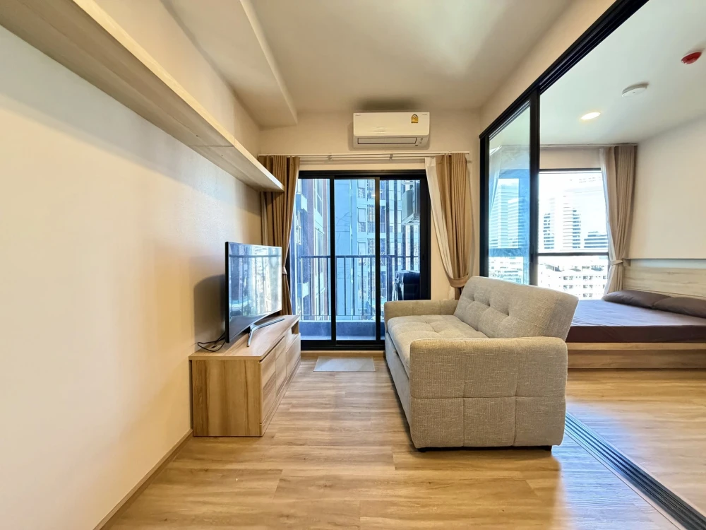 For rent condo The Stage Mindscape Ratchada–Huai Khwang ชั้น 9 มุมห้องนอนแสงดี ถ่ายคอนเทนต์สวย ราคาไม่แรงจองเลย