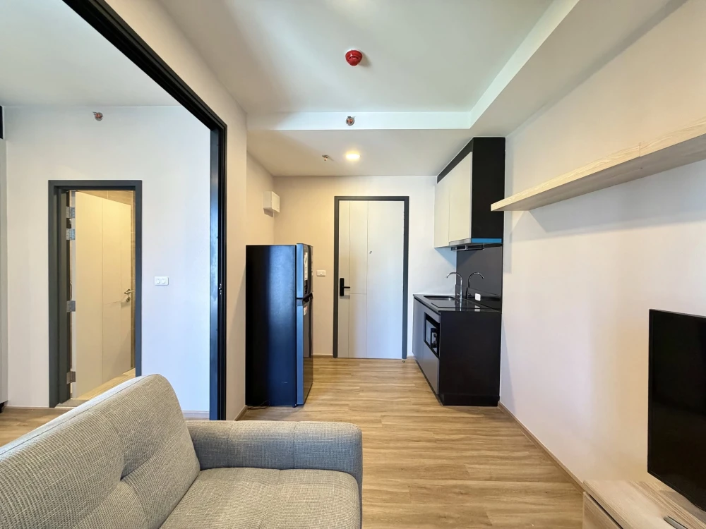 For rent condo The Stage Mindscape Ratchada–Huai Khwang ชั้น 9 มุมห้องนอนแสงดี ถ่ายคอนเทนต์สวย ราคาไม่แรงจองเลย