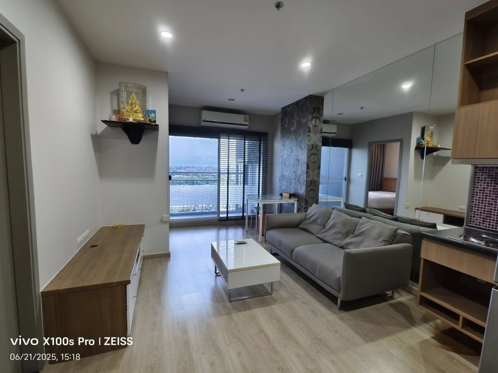For rent condo The Tempo Grand Sathon-Wutthakat, a beautifully decorated room, complete here, just drag your bags and move in.