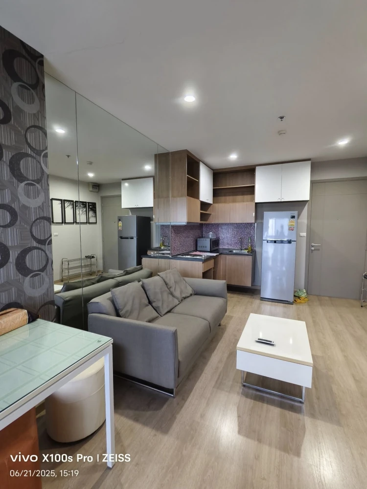 For rent condo The Tempo Grand Sathon-Wutthakat, a beautifully decorated room, complete here, just drag your bags and move in.