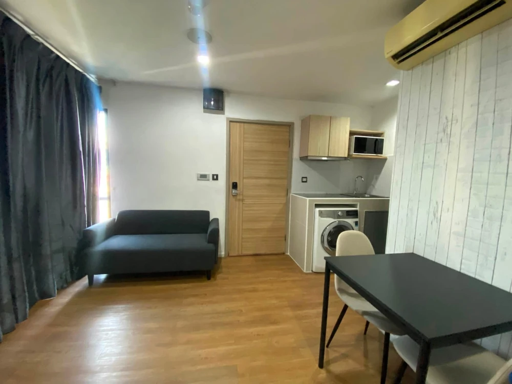 For rent condo Tropicana BTS Erawan ห้องพร้อมอยู่ พื้นที่ใช้สอยคุ้ม สิ่งอำนวยความสะดวกครบ จองเลย