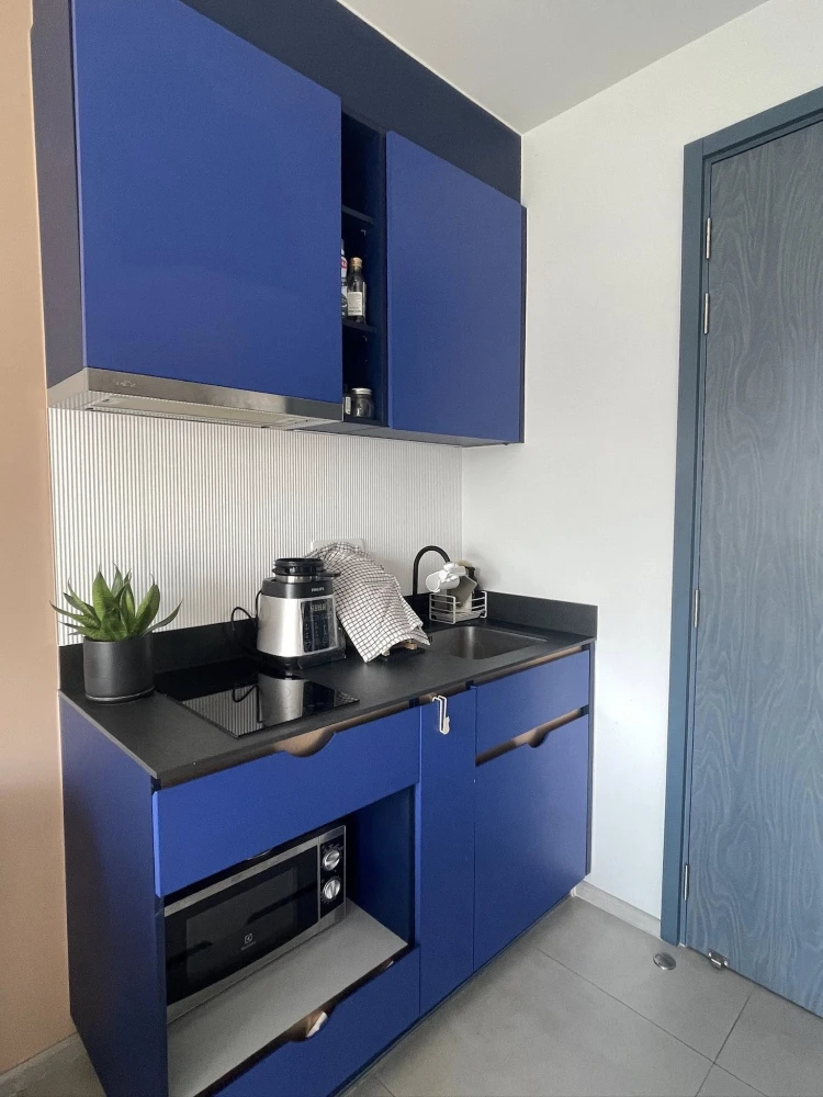 Condo for rent, XT Ekkamai. Ready to move in, fully furnished, great price. Book today!