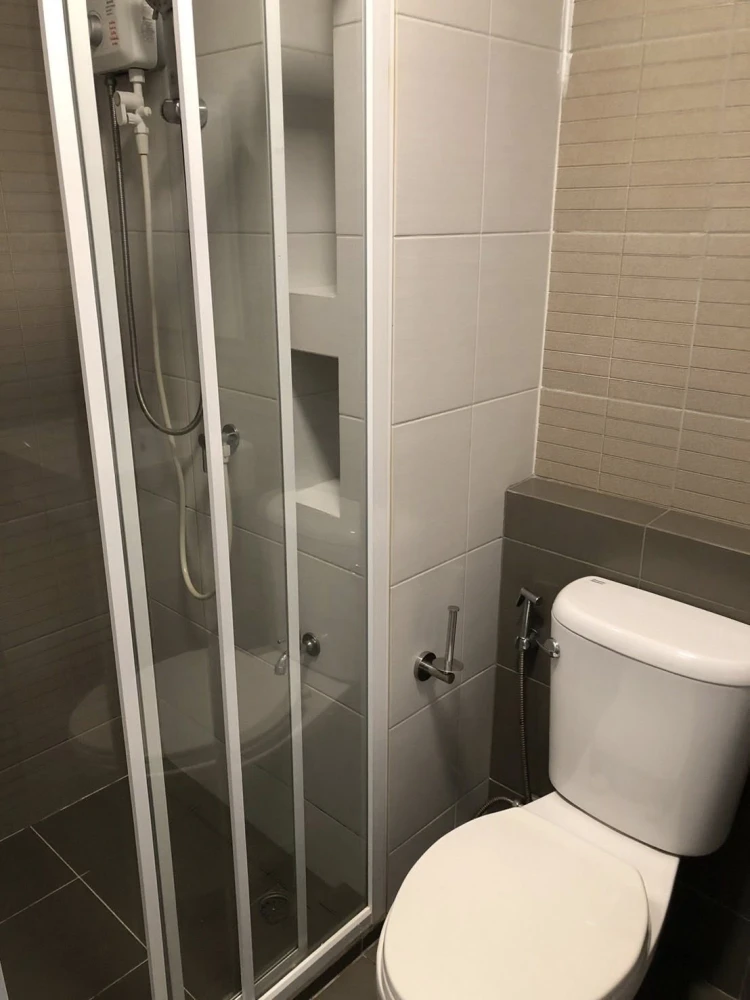 For rent dcondo Hideaway Rangsit ห้องพร้อมอยู่ เฟอร์ เครื่องใช้ไฟฟ้าครบ มาแต่ตัวเข้าอยู่ได้เลย อย่าพลาด