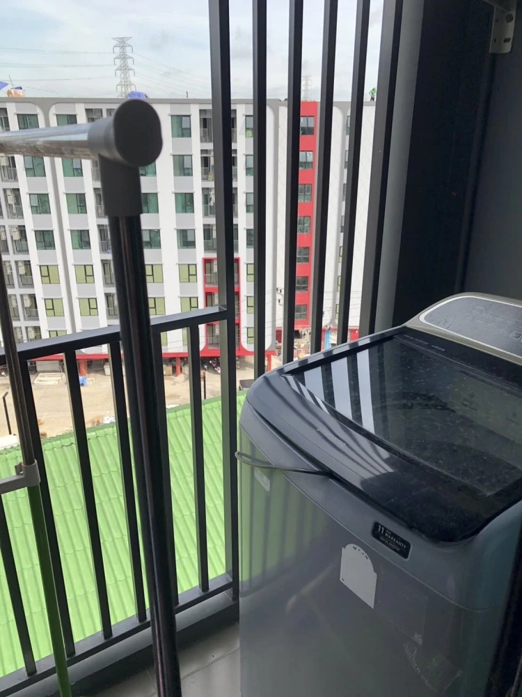 For rent dcondo Hideaway Rangsit ห้องพร้อมอยู่ เฟอร์ เครื่องใช้ไฟฟ้าครบ มาแต่ตัวเข้าอยู่ได้เลย อย่าพลาด