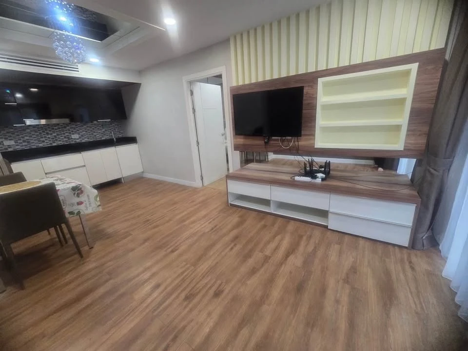 For rent Dusit Grand Park ห้องใหญ่อยู่สบาย พื้นที่ใช้สอยจุใจ สะดวกครบจบที่นี่ มาจองเลย
